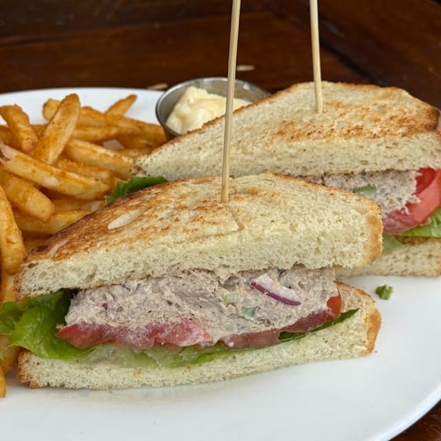 Tuna Sandwich.